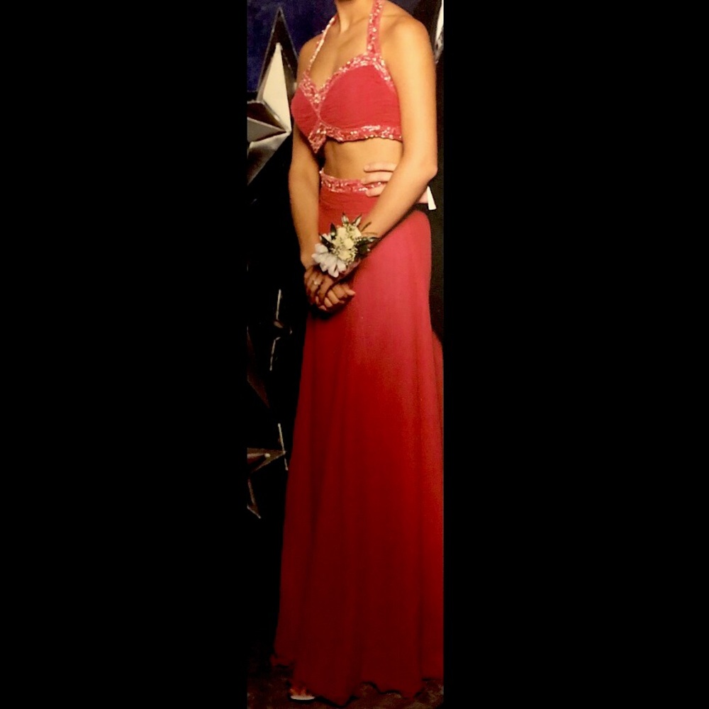 Two piece, chiffon, prom/pageant gown